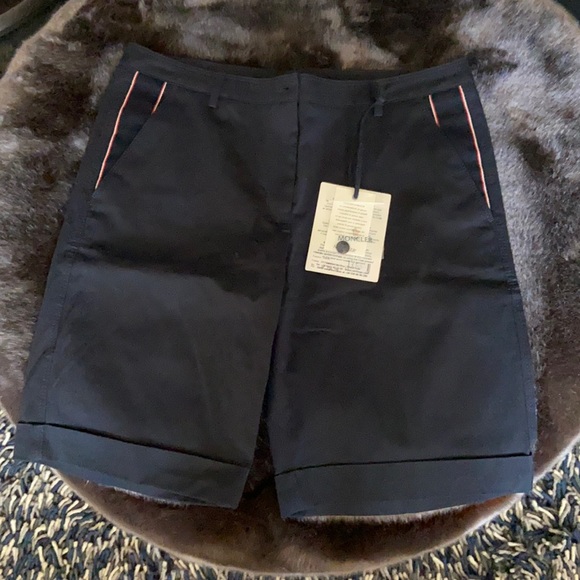 ⭐️Moncler shorts! ⭐️ ❤️ONLY SHORTS ARE AVAILABLE ❤️ - Picture 3 of 9